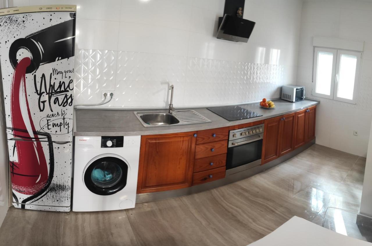 Ferienwohnung Precioso Bajo Muy Grande A 200 Metros De Playa Chipiona Exterior foto